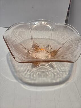 Vtg 1930s Depression Glass Bowl Lot: Pink Royal Lace 3-Legged & Amber Madrid